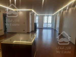 سعادت آباد ۱۳۰متر ۳خواب کم واحد نور ونقشه عالی