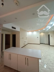 ۷۲متری چهار باغ