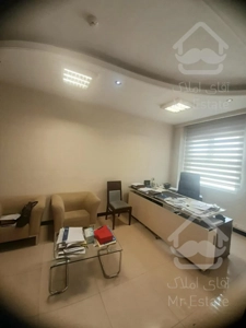 ۱۲۵ متر / موقعیت اداری / بر اصلی دریا