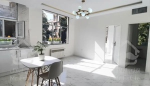 50متری/تک واحدی/پارکینگ سندی غیرمزاحم/فول بازسازی