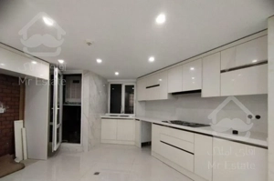 آپارتمان ۲۰۶‌متری برای اجاره در قیطریه