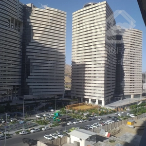 پذیره نویسی واحد های ۷۰ متری در اطراف دریاچه چیتگر