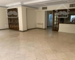 آپارتمان ۱۷۰ متری برای فروش در فرمانیه