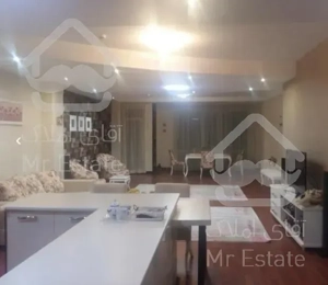 آپارتمان ۱۲۴ متری در نیاوران