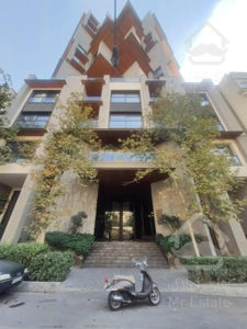 ۴۰۰ متر برج باغ لاکچری در زعفرانیه