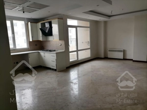 90 متر، فول امکانات، 2 کله نور