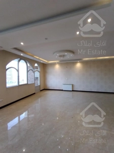 ۱۶۵ متر/۳خواب/دوقدمی دریاچه