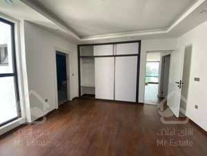 130متر/۳خواب/فول امکانات/تک واحدی/به قیمت