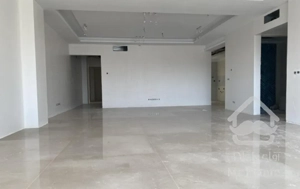 آپارتمان ۱۶۰‌متری‌ برای فروش در ولنجک