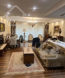 ۱۰۲ متر فول سالن پرده خور کم واحد