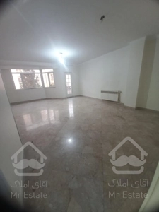 ۱۸۵ متری. میرداماد. دسترسی خوب