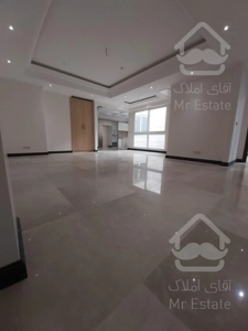 آپارتمان 90 متری دو خواب /نقلی/ نورگیر خطی/ صرافهای شمالی