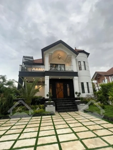 ویلا رهن و اجاره شهرک بر جاده سیاهرود