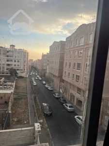 فروش آپارتمان ۵۱متری یکخواب،ایت ا..کاشانی بلواراباذر