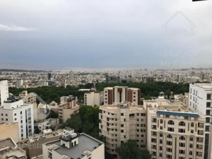 فروش اپارتمان زیر قیمت ۲۰۰متری نیاوران