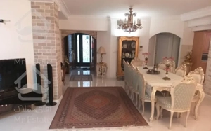 آپارتمان ۲۱۵ متری برای اجاره در زعفرانیه