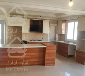 ۸۵متر/روبه آفتاب/لاله غربی