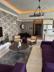 فروش آپارتمان ۱۰۱ متری در نیاوران