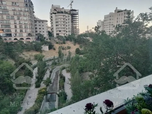 250 متر برند و خوشنام