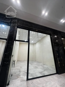 رهن و اجاره مغازه ۲۰ متری در طبقه اول پاساژ کناز رونیکاپالاس مژده