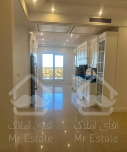 آپارتمان ۱۷۴ متری برای اجاره در زعفرانیه