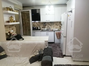 73متر دو خوابه با پارکینگ دامپزشکی