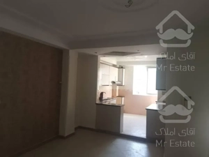 50متری/تک واحدی/پارکینگ سندی غیرمزاحم/غرق نور