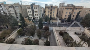 ۱۴۰ متر آپارتمان شهرک غرب