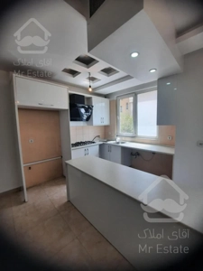 ۶۴ متر/کلا ۶ واحد/دور تا دور نور و افتاب