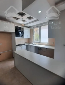 70 متر فول رو به آفتاب در سازمان برنامه