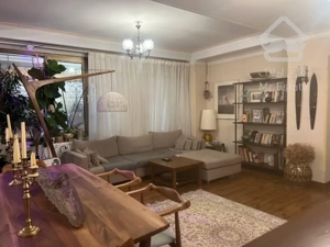 آپارتمان کم واحد و فول پونک