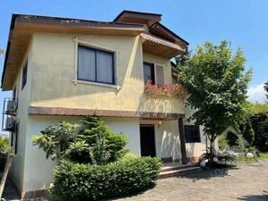 رهن و اجاره ویلا شهرکی مبله ۲۵۰متری سیاهرود