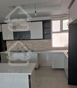 ۶۸ متر ۲ خواب /سالن پرده خور /فول امکانات/تراورتن