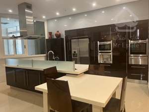 فروش آپارتمان ۱۳۲ متری در اقدسیه