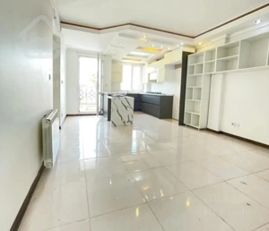 ۷۲متر فول امکانات سالن پرده خور  کم واحد روبه آفتاب