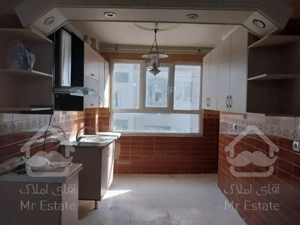 48متری/فول امکانات/خوش نقشه/پارکینگ سندی غیرمزاحم