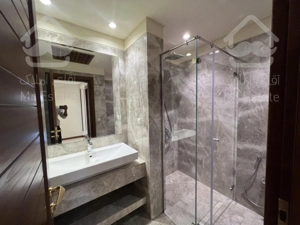 آپارتمان ۲۸۰ متر اجاره اقدسیه