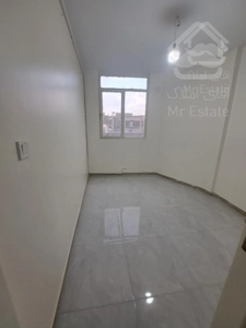 ۴۲ متر تکواحدی پارکینگ سندی