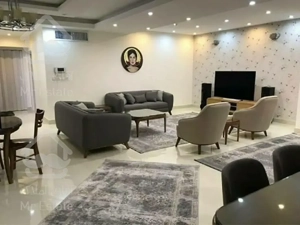 آپارتمان۱۵۰متر ۳خواب / غرق نور