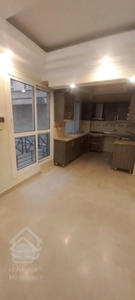 65متر فول امکانات سالن پرده خور