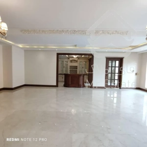 ۲۱۸ متر ۳خواب