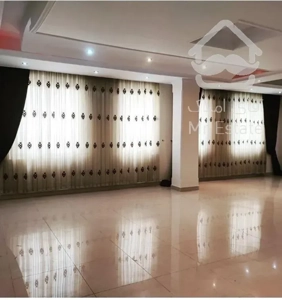 ۱۸۰متر/جردن‌ولیعصر/خوش‌نقشه/          روبه‌آفتاب