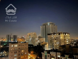 فروش‌آپارتمان ۱۱۵متر۲خواب ۲کله تک واحدی