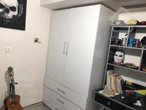 105متر فول امکانات سالن پرده خور