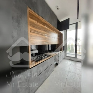 فروش آپارتمان ۱۲۰ متری فول نو سازی شده شرق یوسف آباد