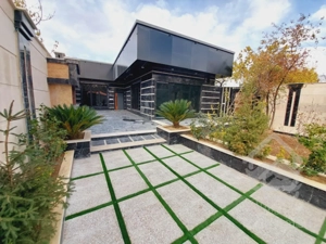 باغ ویلای ۴۵۰ متری مدرن