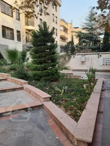 ۱۲۰متر/زیر کف قیمت/۷۰متر قدرالسهم ظفر