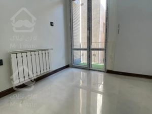 ۸۰متر ۲خواب فاقد پارکینگ