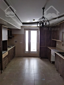 رهن و اجاره آپارتمان ۱۴۰ متری در چیتگر