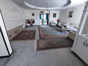 آپارتمان ۸۸ متری در خیابان آذربایجان